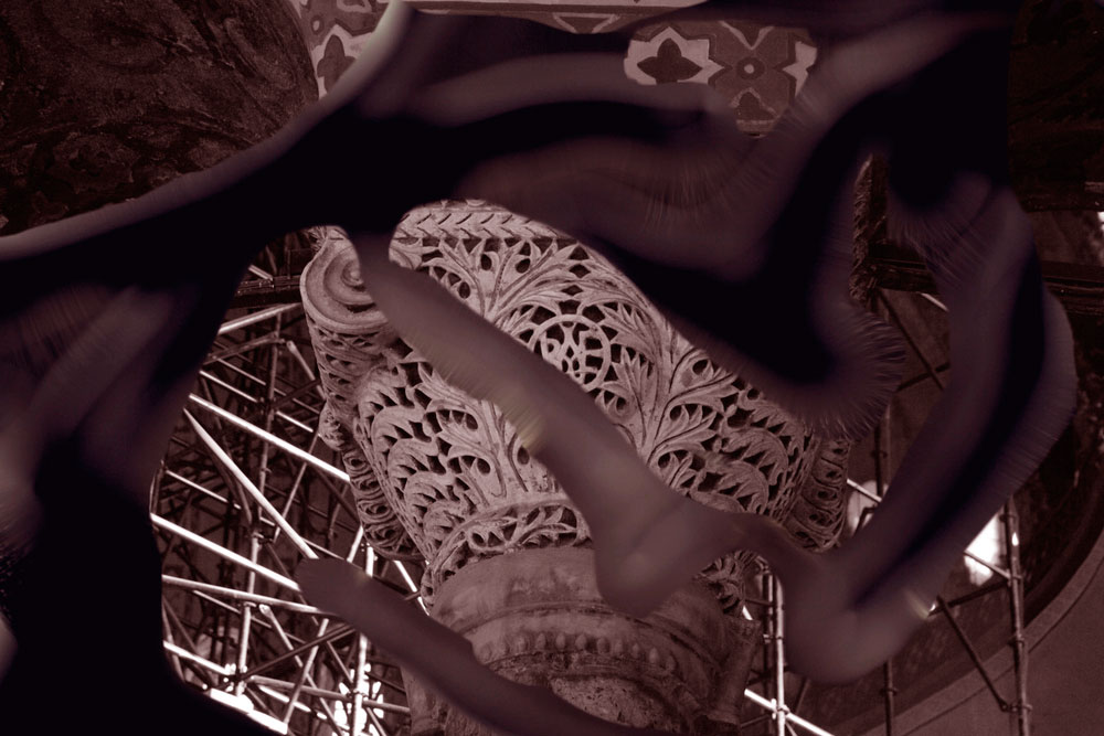 ب Thumbnail