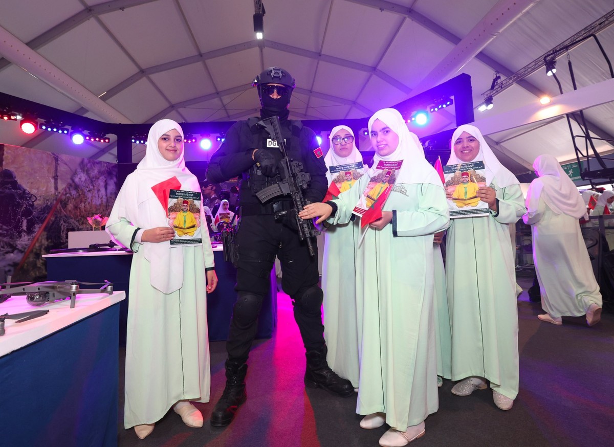 الأمن المغربي يحتفي بحافظات القرآن الكريم Thumbnail