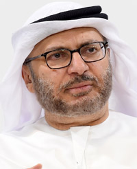 أنور محمد قرقاش: في كل دورة نبحث عن المتميز والفارق في ثقافتنا وبين مبدعينا