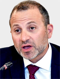 حزب الله يضحي بجبران باسيل لتشكيل حكومة تكنوسياسية