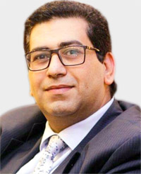 حسام الغايش: حل الأزمة يكمن في دمج المغتربين واستغلال طاقتهم
