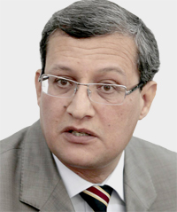 خالد قدور: نتوقع عوائد بقيمة 230 مليون دولار من زيادة أسعار الوقود