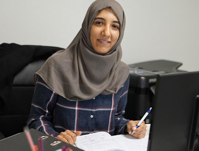 مهدية حسيني، رئيسة تحرير الجريدة
