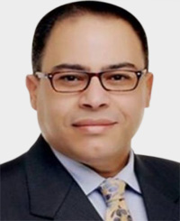 شريف عارف: يجب مراعاة المعايير الوطنية عند اتخاذ قرار ترميم تمثال ديلسبس