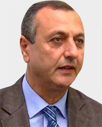 عصام الشابي: ضعف الحكومة يزيد من خطورة الوضع العام في البلاد