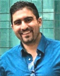 علي كوراني متهم بمراقبة عدد من الأهداف المحتملة لحزب الله، بما في ذلك المبنى الفيدرالي في 26 فيدرال بلازا بمانهاتن ومنشأة تابعة للحرس الوطني