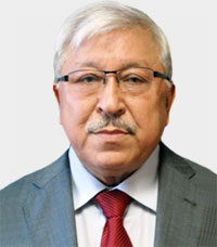 كريم باكزاد: الاستفتاء كان مجازفة أعادت كردستان العراق عشر سنوات إلى الوراء