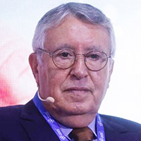 محمد بن عيسى: المشغل الفني استحضار روحي وعاطفي لروح الفنان الكبير الذي يعتبر أحد رواد تحديث الفن التشكيلي في المغرب