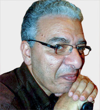 محمد عيد إبراهيم: خلط في المفاهيم