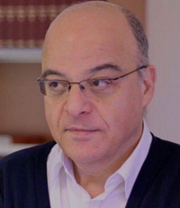 محمد قواص: المرأة اللبنانية تحاول مقاومة الفكر المجتمعي التقليدي المحافظ، وتعمل ما بوسعها من أجل التصدي لمنظومات أصولية دينية