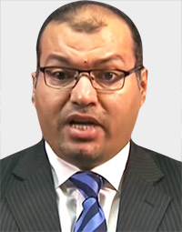 محمود عبدالعزيز: السراج لا تزال لديه آمال بأن يظل رئيسا للمجلس الرئاسي