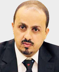 معمر الإرياني: تسليم المركبات للحوثيين فضيحة أممية جديدة واستهتار خطير بأرواح اليمنيين