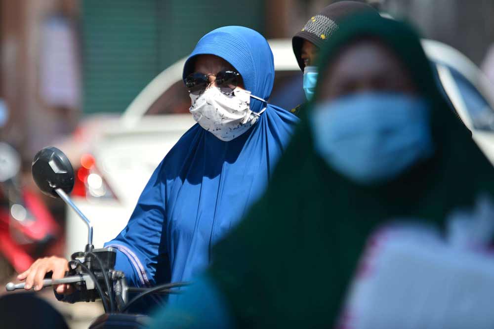 العالم يأن تحت وطأة كورونا