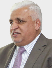 فالح الفياض:  رئيس هيئة الحشد الشعبي وله صلات مالية معلنة مع إيران