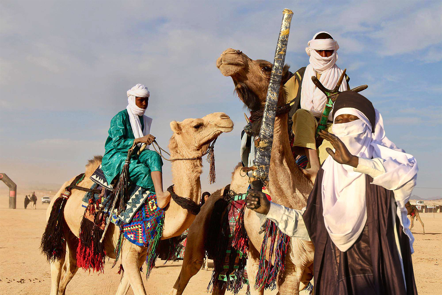 المشكلة الكبرى التي يواجهها المثقفون هي غياب الحماس المجتمعي لدورهم التنويري في ظل حالة تكفير لكل القيم الحداثية، ناتجة عن التمسك بالثقافة التقليدية وبالانغلاق على الهوية القبلية