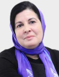 لا يزال على النّساء المسلمات مواجهة الاتهامات حين يقررن نزع غطاء الرأس
