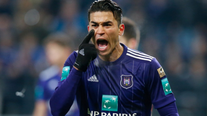 لاعب يمكن أن يقدم الاضافة