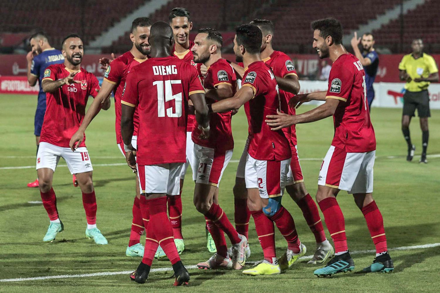 الأهلي أبرز المترشحين