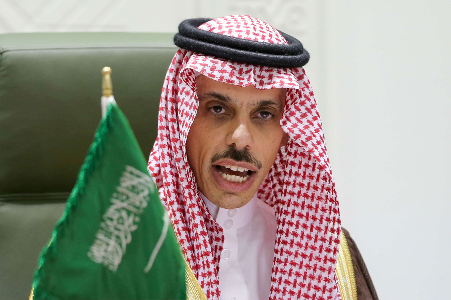 على الرغم من تحسن العلاقات بين تركيا والإمارات والسعودية، لن تخفف دول الخليج قبضتها على لبنان ولن تثق في تركيا لتكون وسيطا مقبولا وغير متحيز