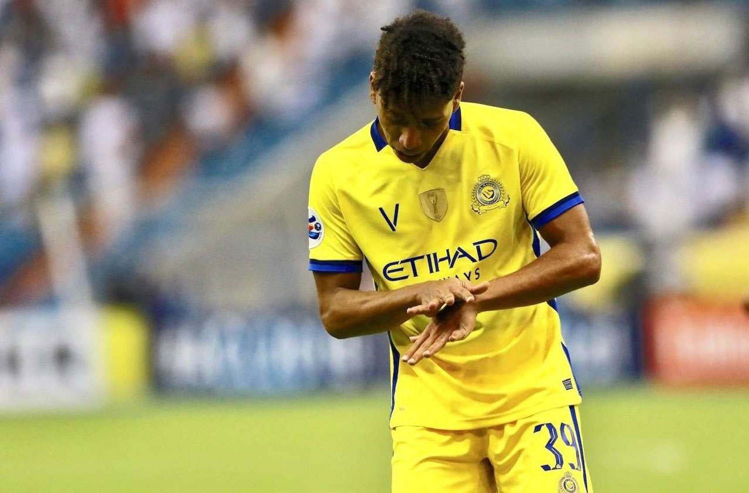 النصر ينتظر قرارات روسو