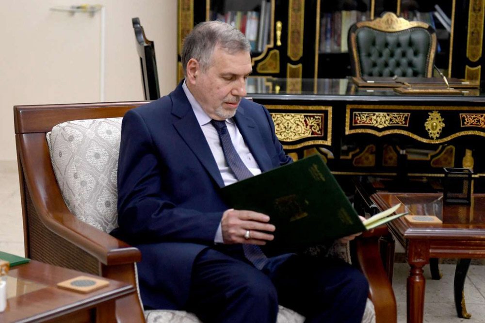 دعم مهم لحكومته 