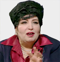 سوسن فايد: عدم وجود خطاب ثقافي واجتماعي حديث أدى إلى البحث عن أساليب تعالج مشكلات المرأة في الخفاء، فيطغى الجانب التجاري عليها