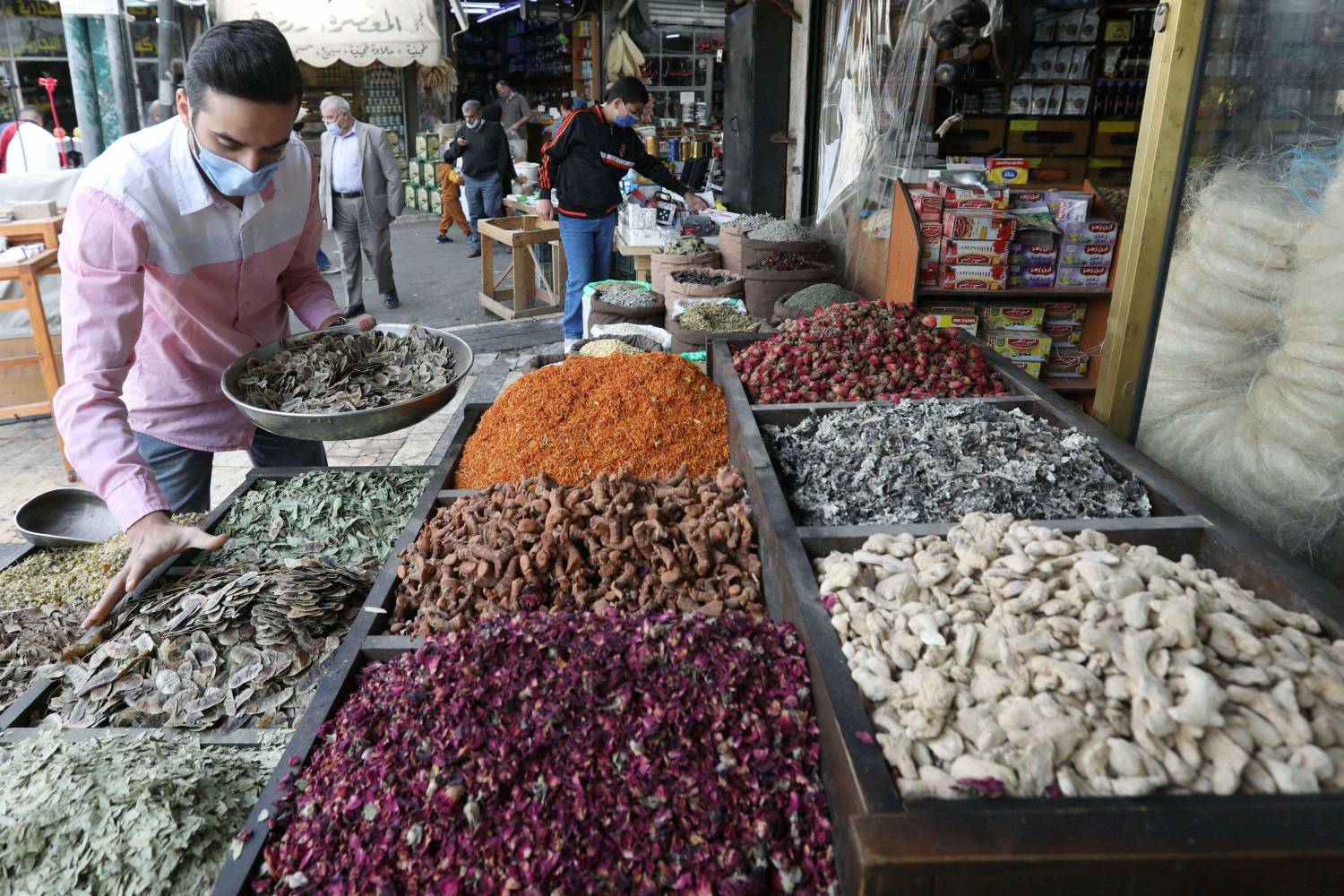للأعشاب فوائد صحية متنوعة