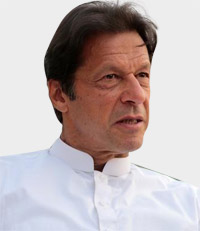 عمران خان يكافح للخروج من الأزمات المالية في تقاطع الحرب التجارية الأميركية الصينية