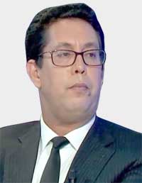 عمر الشرقاوي: ما يقع من تدافع ينبغي أن يحل بقوانين المستطيل الأخضر