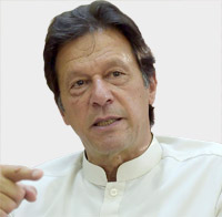 عمران خان: البلاد تحتاج إلى حكومة قوية وذات مصداقية للخروج من المشاكل الاقتصادية