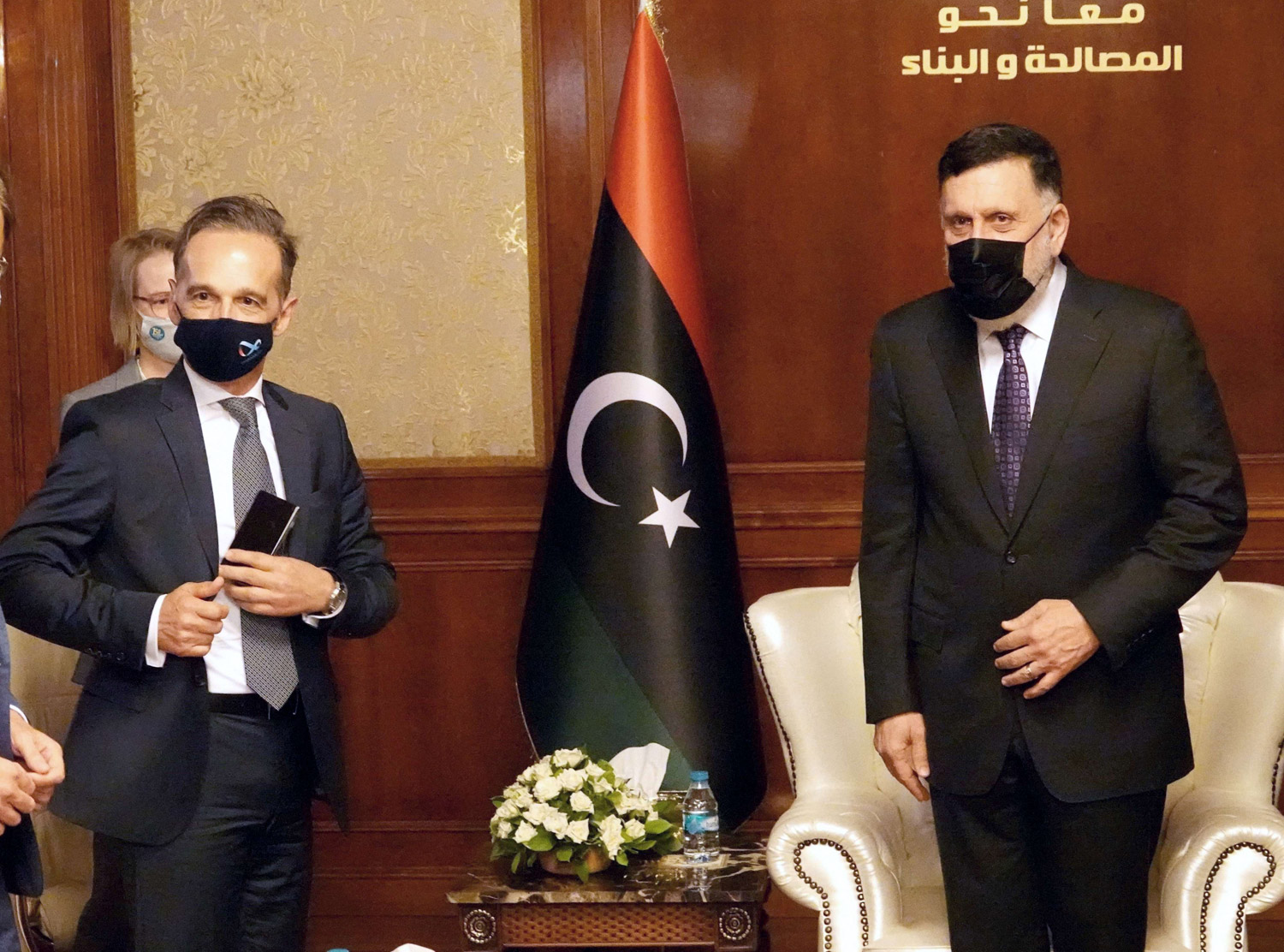 محاولة لتهدئة النزاع
