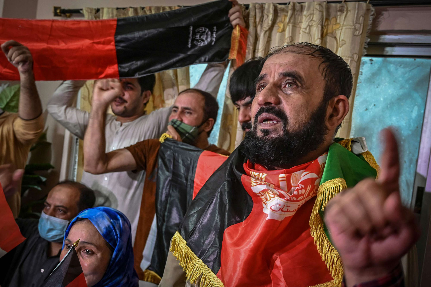 الأفغان ينتفضون ضد طالبان