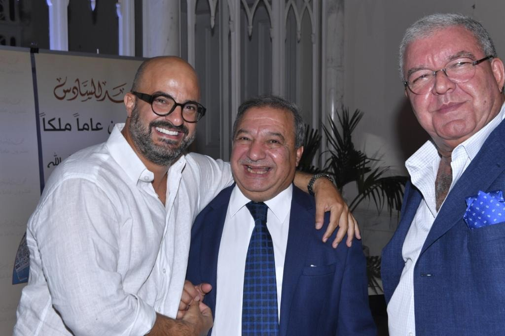 نهاد المشنوق وزير الداخلية اللبناني السابق وعوني الكعكي نقيب الصحافيين اللبنانيين والصحافي نديم قطيش في حفل توقيع كتاب خيرالله خيرالله