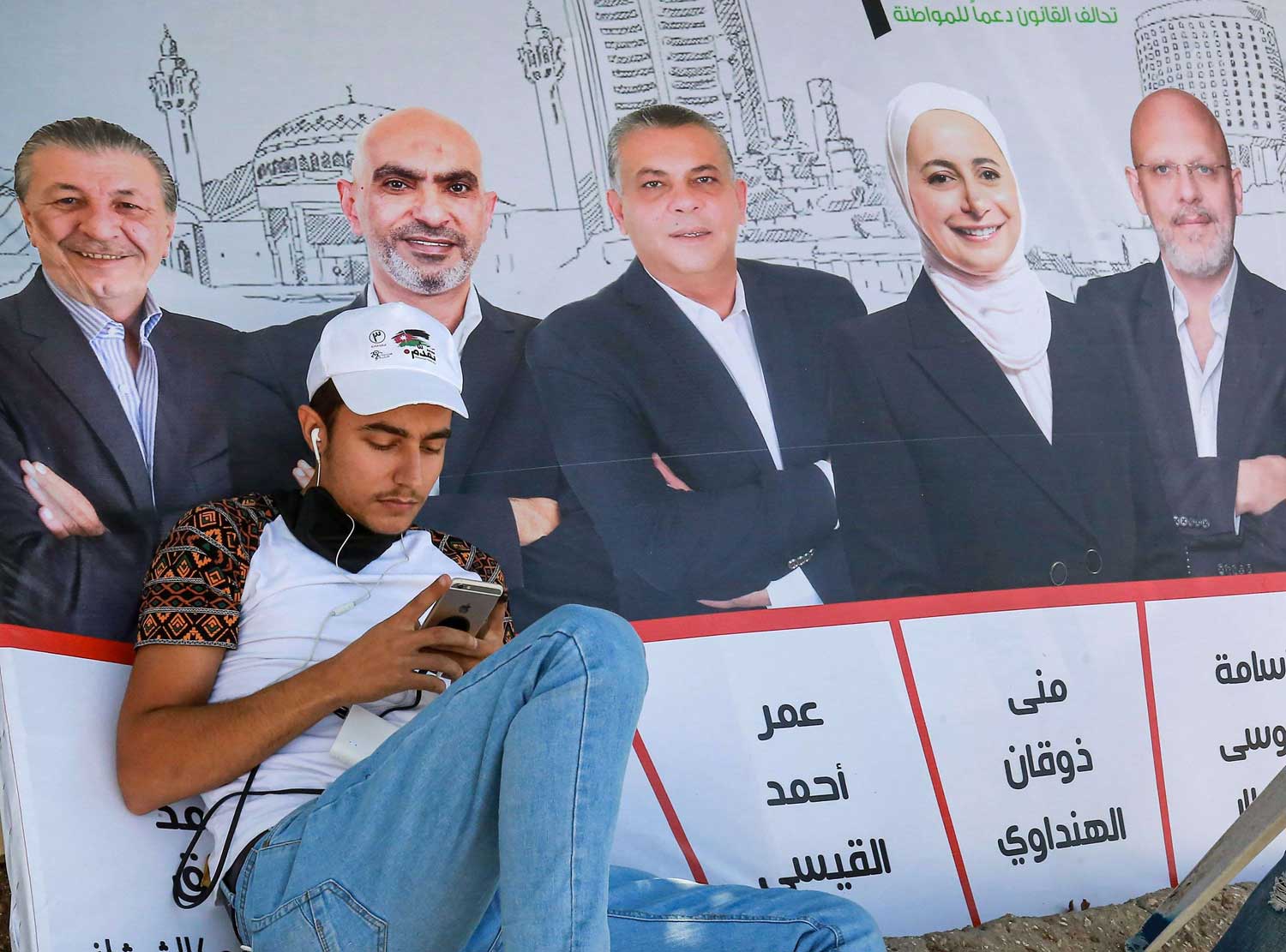 الاعتبارات العشائرية والعائلية والمناطقية تنهض بدور كبير في تشكيل مجلس النواب 