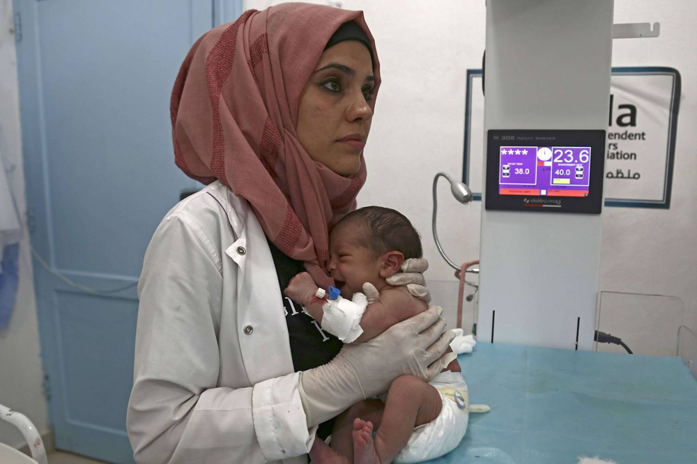 أفكر في الأطفال أولا قبل نفسي، إنهم أرواح صغيرة لا ذنب لها في الحرب