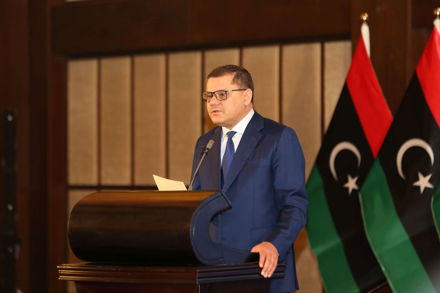 استحواذ الدبيبة على صلاحيات المنقوش أثار جدلا واسعا