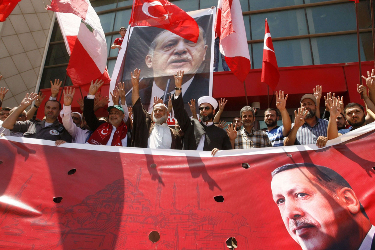 الإخوان ورقة أردوغان للتفاوض مع مصر