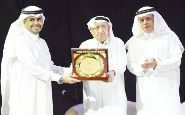 العلي يمثل ظاهرة حقيقية مؤثرة في بلاده