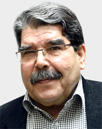 لا نتوقّع من أحد أن يحمل السلاح أو أن يدافع عنا