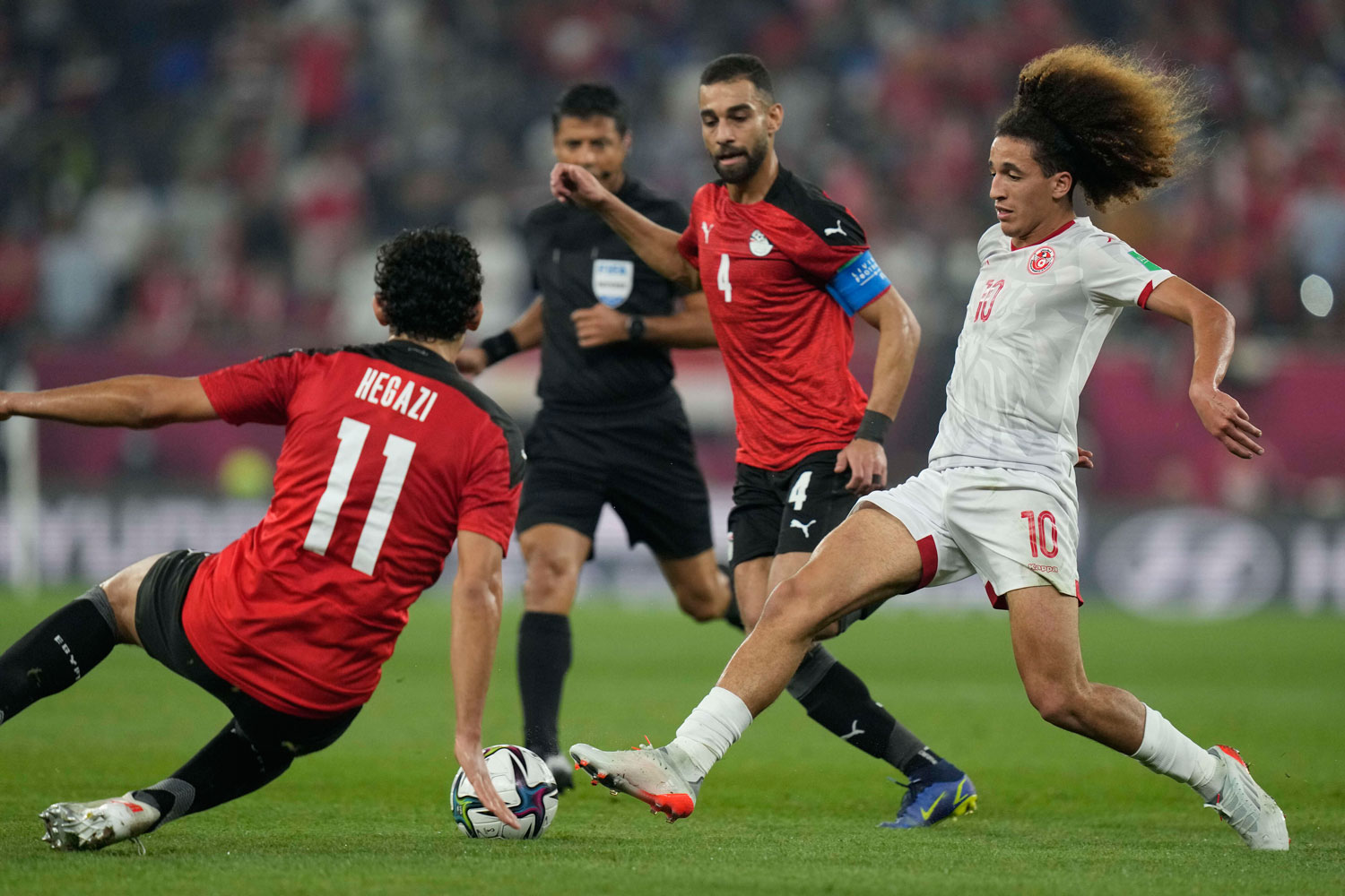 أداء بطولي