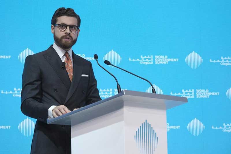 ناثانيل بارلينغ: الصحافة والإعلام يحركان العالم وهما القطاعان الأكثر تطورا تقنيا بعد الطب في العالم