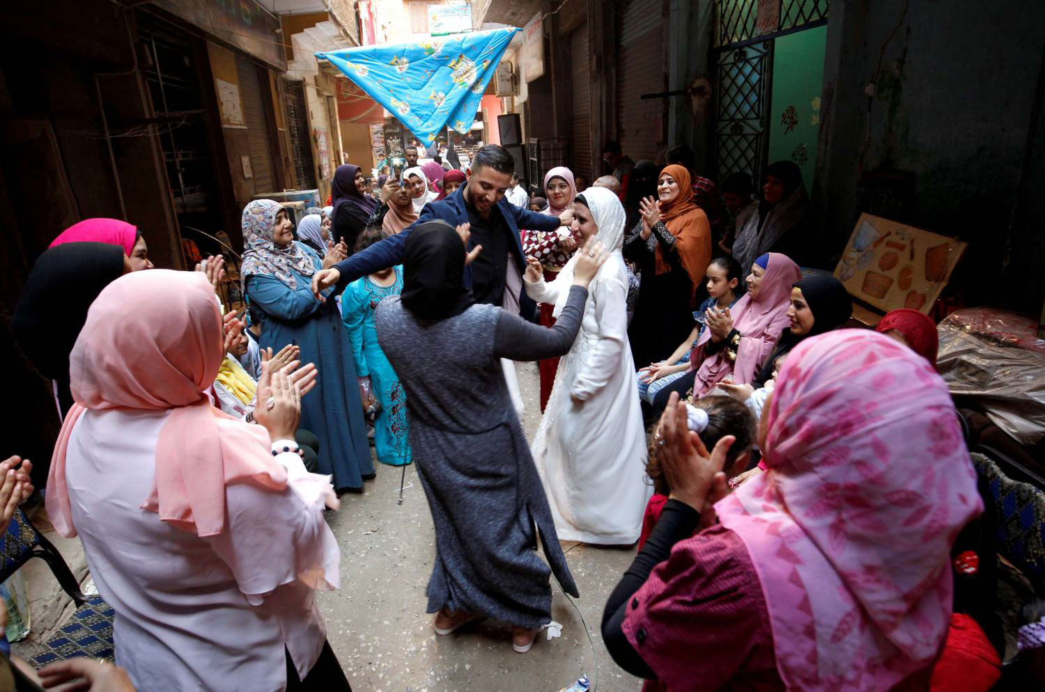 ضغوط العائلة لا تتيح للمرأة حرية الاختيار