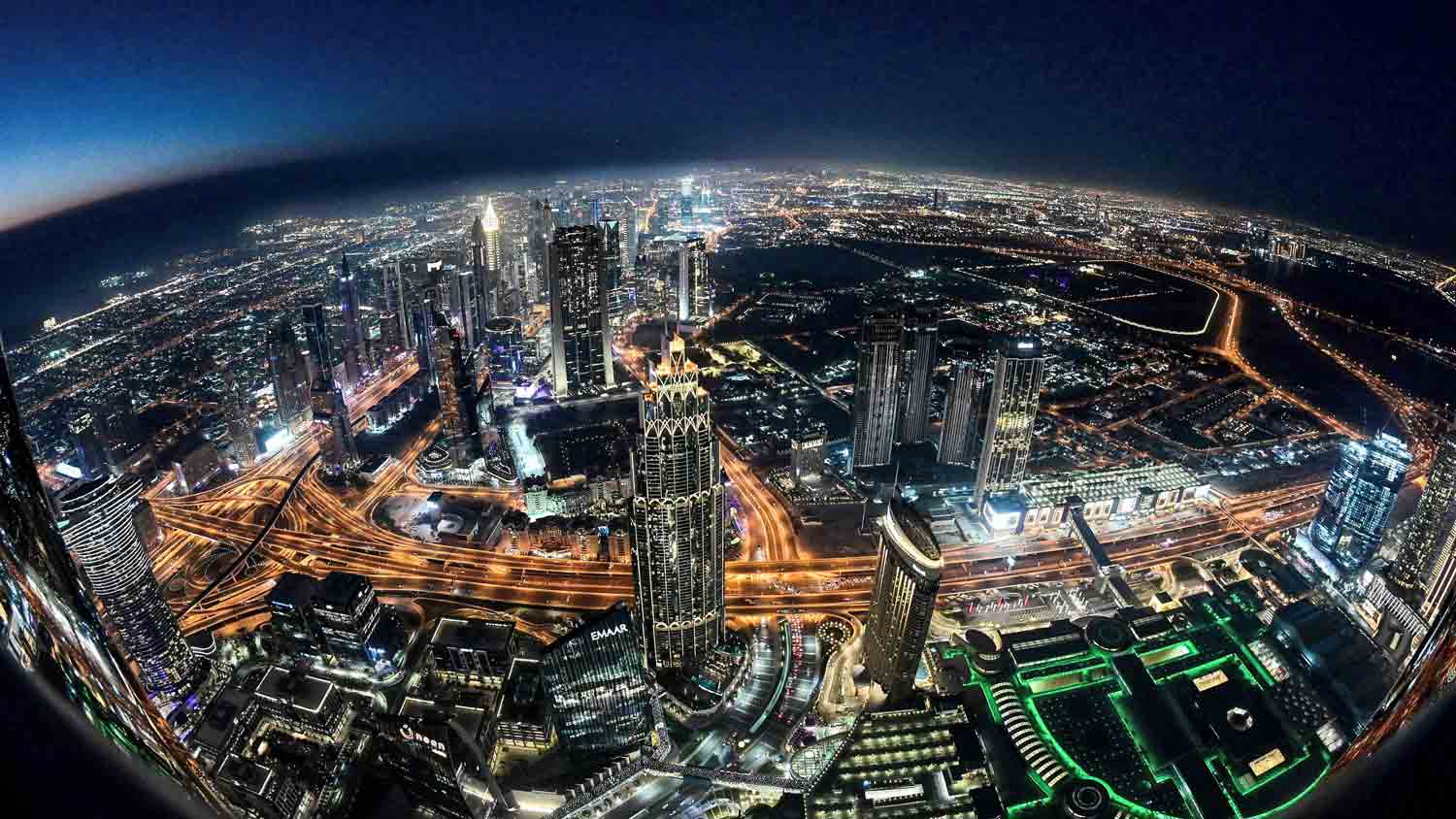 درّة بلدان الخليج في أبهى صورها 
