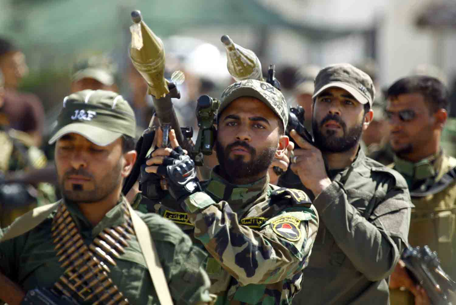 خطوة الصدر بداية لحل الفصائل المسلحة.. لكن ماذا عن البقية؟ 
