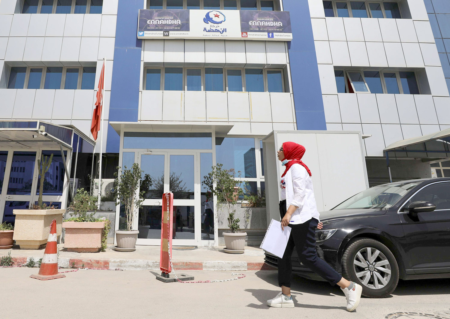 حركة النهضة تعد بالعودة حتى لو بالعمل السري