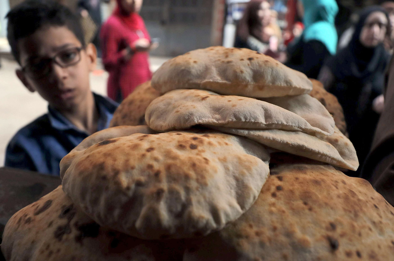 لا للمساس برغيف المواطن 
