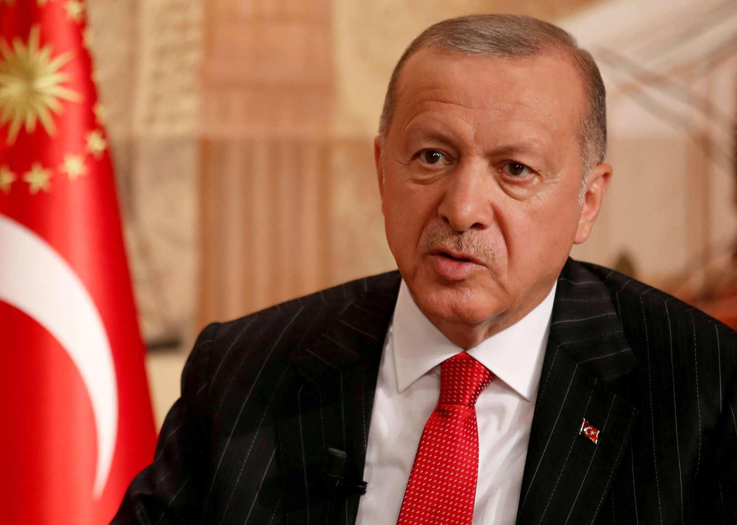 أردوغان عاجز عن مواجهة خصومه عبر الصندوق 