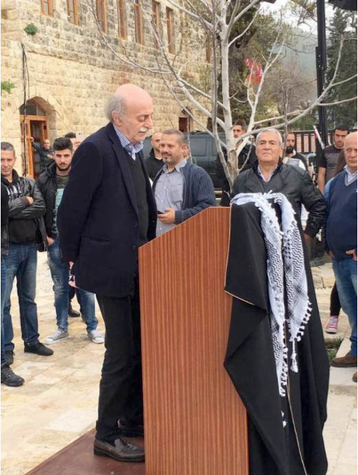 ما بعد الحرب تغير كل شيء (لوحة للفنان سيروان باران)
