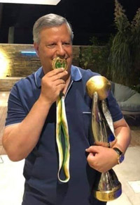 الترجي الذي يقوده المؤدب فاز تحت إدارته، بـ 10 بطولات للدوري التونسي، إلى جانب بطولتين عربيتين، وتوّج بـ3 نسخ من كأس رابطة الأبطال الأفريقية.