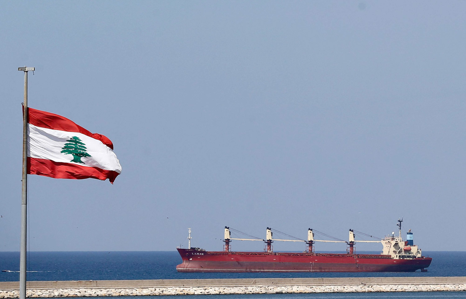  بيروت تترقب تجسيد وعود توتال 